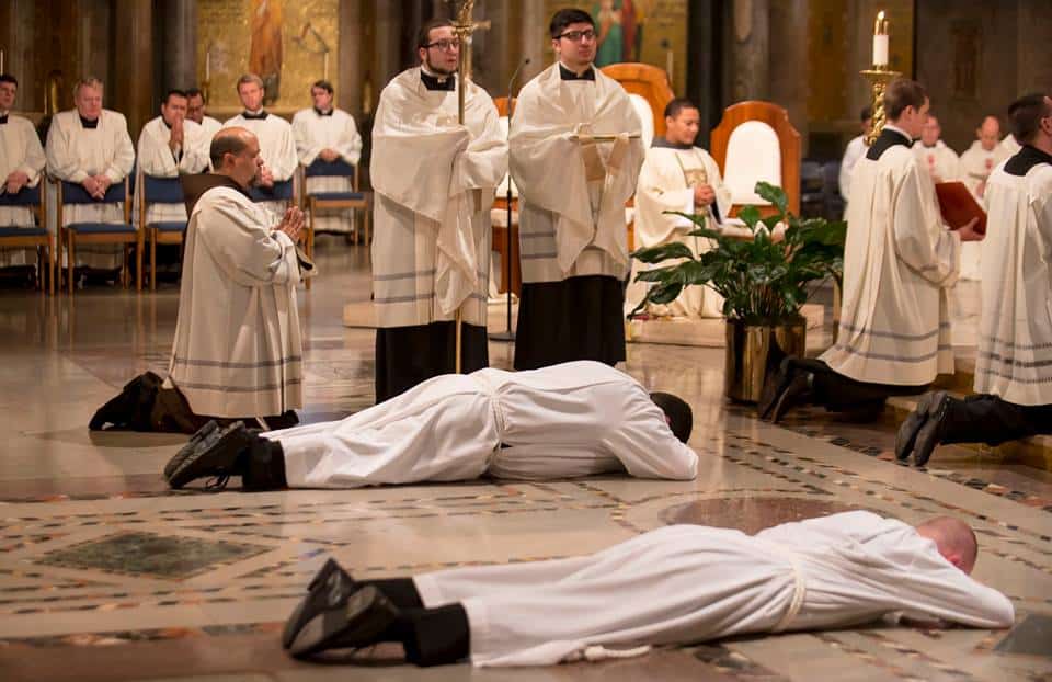 21192900_1399736700094842_614296434932687893_n